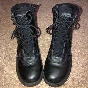 Women’s tactical boots